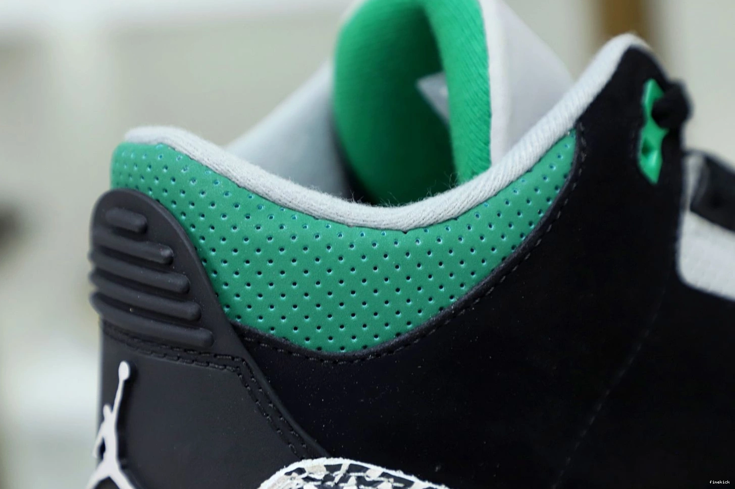 JORDAN PINE AIR GREEN 3 0107